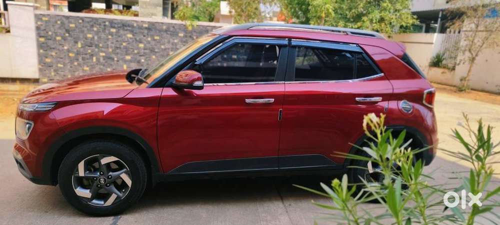 Hyundai Venue 1.0 Sx Turbo Imt Dual Tone Sport, 2020, Petrol