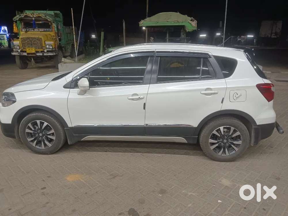 Maruti Suzuki S-cross 2022 Petrol 55400 Km Driven Perfect Condition