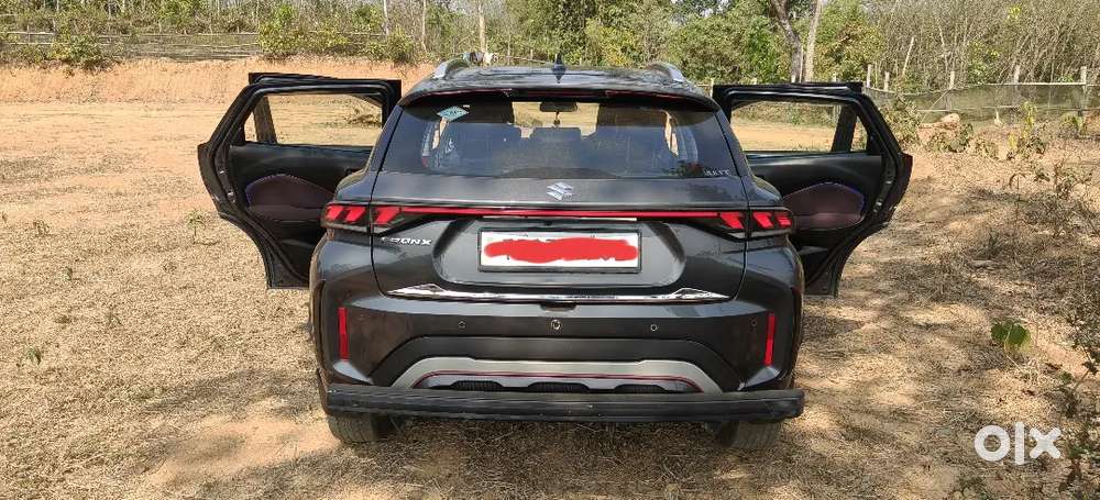 Maruti Suzuki Fronx Delta Cng With Petrol  88000 Km Drive.