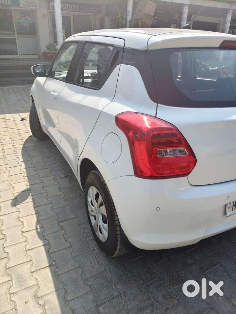 Maruti Suzuki Swift Vxi 2020