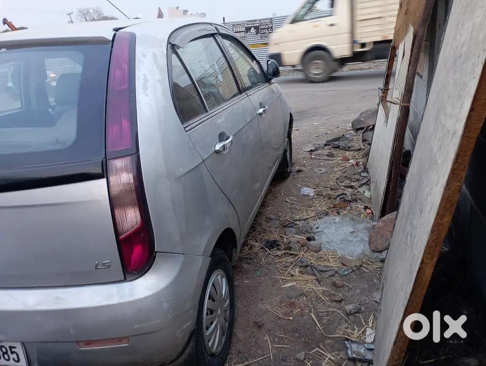 Tata Indica Vista 2012