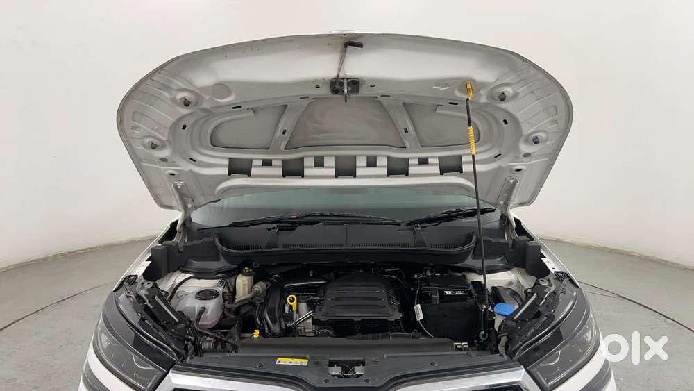 Skoda Kushaq Style 1.0l Tsi Mt, 2024, Petrol