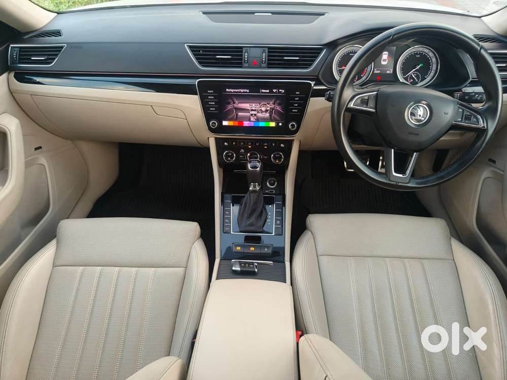 Skoda Superb Laurin And Klement 1.8, 2020, Petrol
