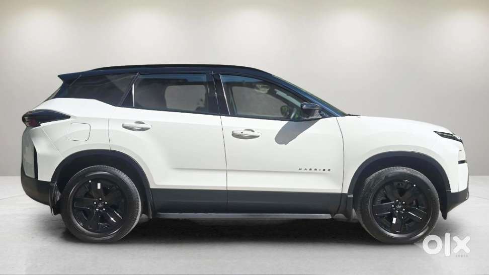 Tata Harrier Fearless Plus Dark Edition, 2024, Diesel