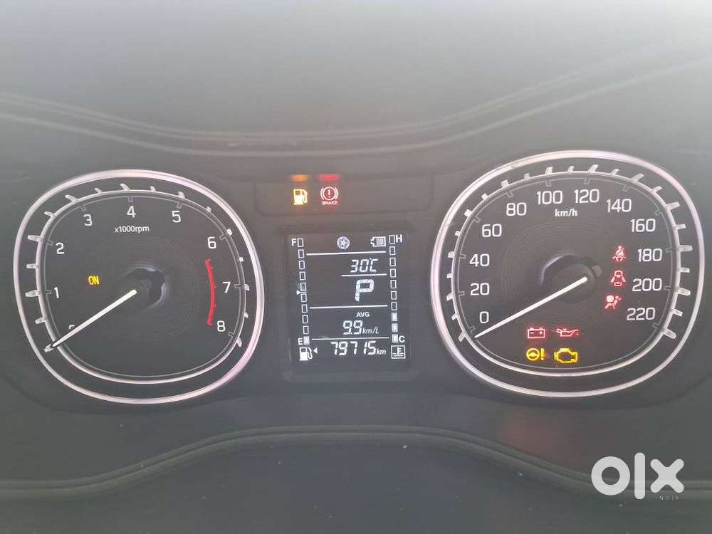 Maruti Suzuki Brezza 1.5 Zxi Plus At Smart Hybrid, 2021, Petrol