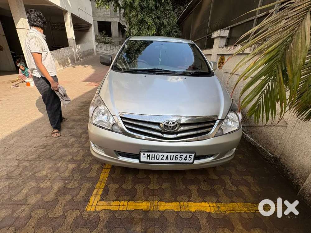 Model Innova 2006 Mint Condition