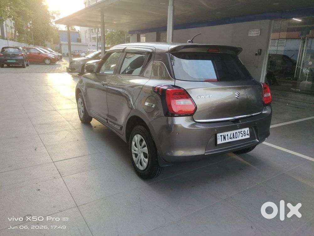 Maruti Suzuki Swift Vxi Optional, 2023, Petrol