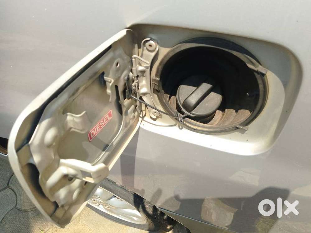 Toyota Innova 2.5 V Bs3 Well Maintained