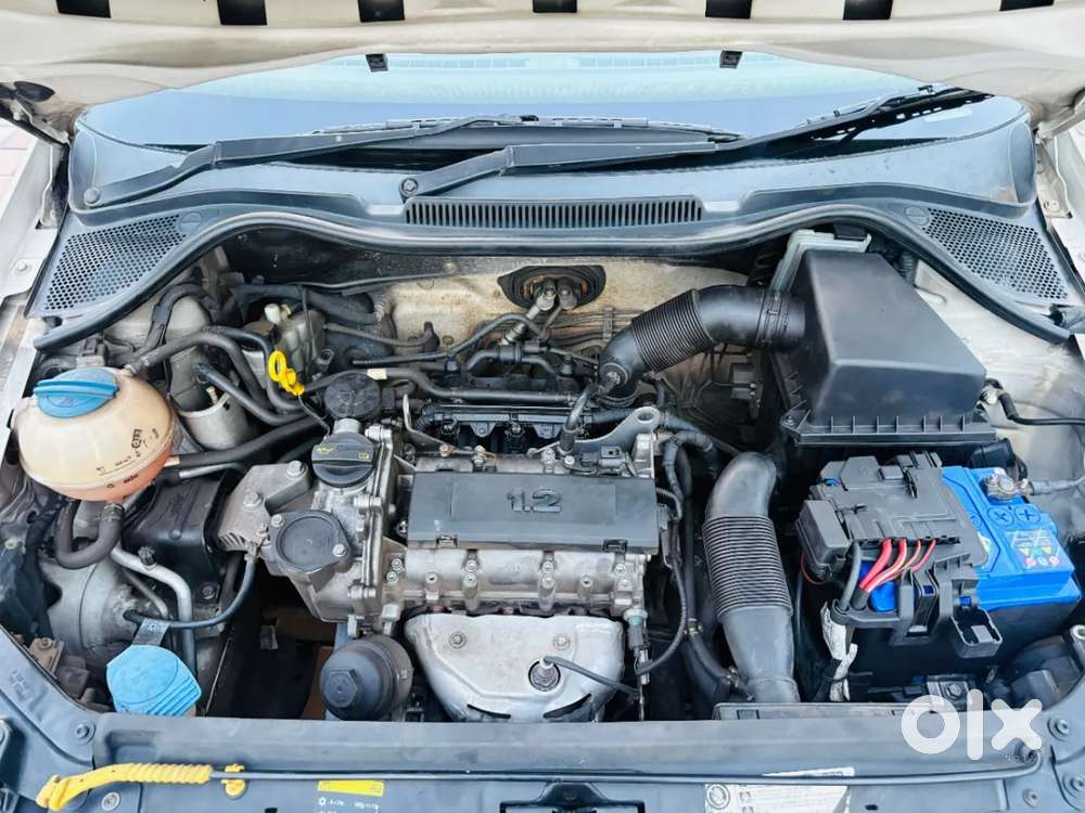 Volkswagen Polo Petrol Highline 1.2l, 2017, Petrol