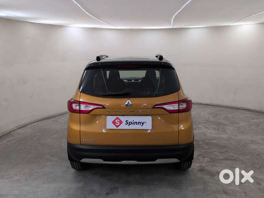 Renault Triber 1.0 Rxz Dual Tone, 2022, Petrol