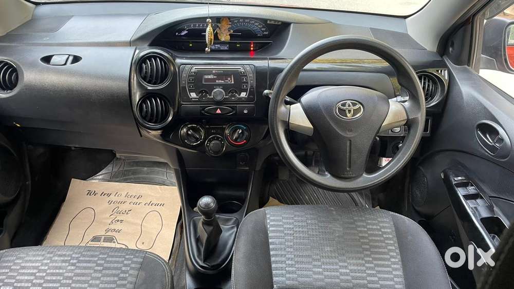 Toyota Etios Cross 1.2l G, 2017, Petrol