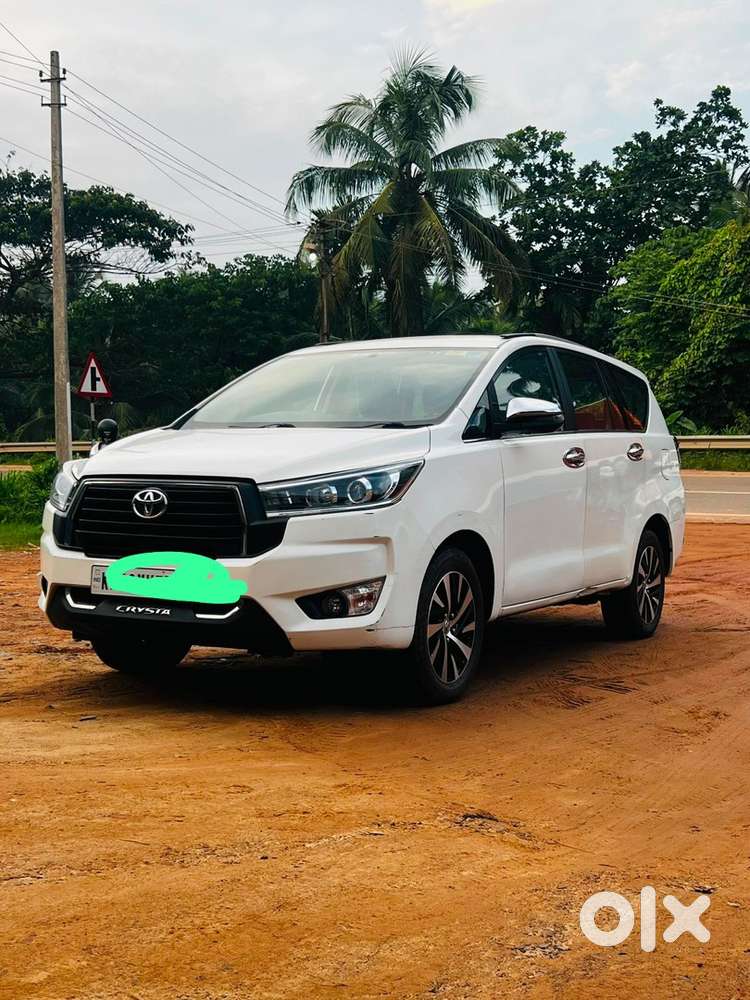 Toyota Innova Crysta 2017