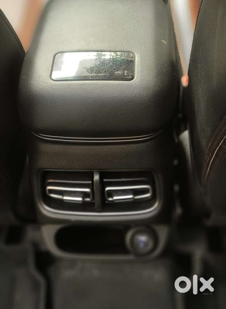 Hyundai Alcazar Platinum 7 Str 1.5 Diesel Adventure, 2023, Diesel