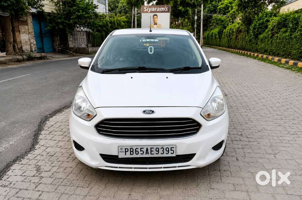 Ford Figo 1.2p Trend Mt, 2015, Petrol