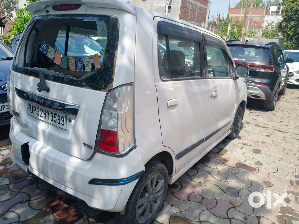 Maruti Suzuki Stingray Vxi, 2017, Petrol