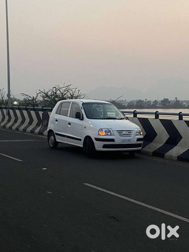 Hyundai Santro Lp Zip Plus, 2010, Petrol