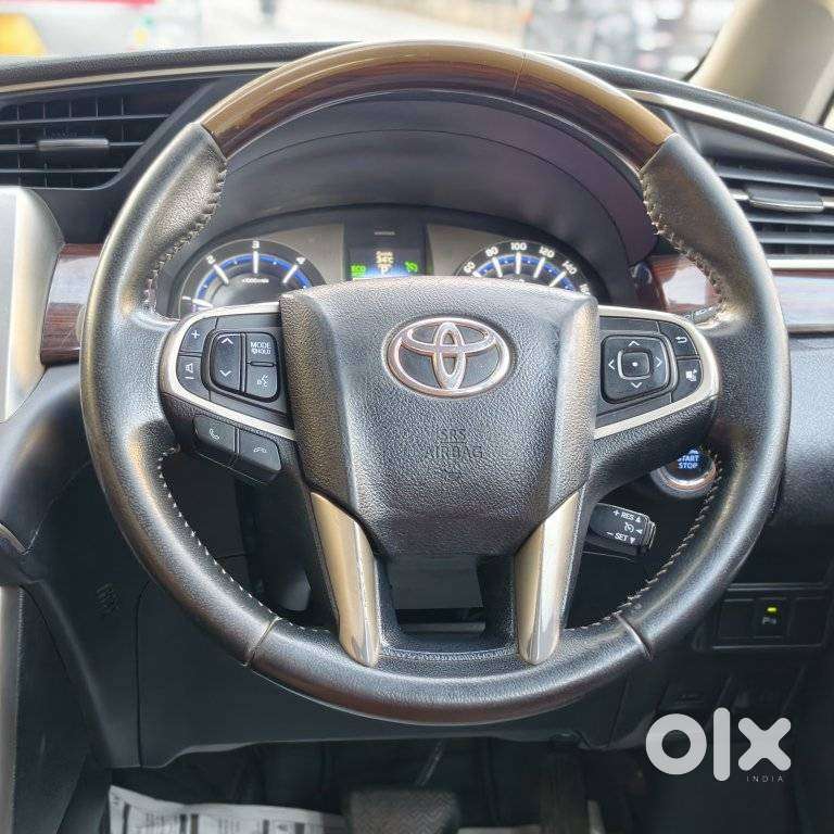Toyota Innova Crysta 2.8 Z, 2016, Diesel