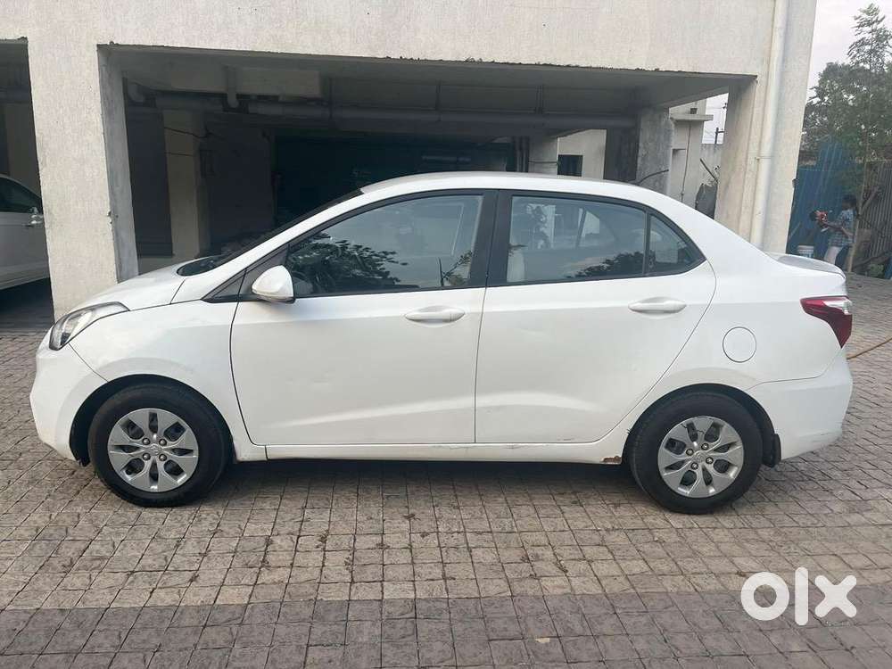 Hyundai Xcent 2017 Petrol Well Maintained