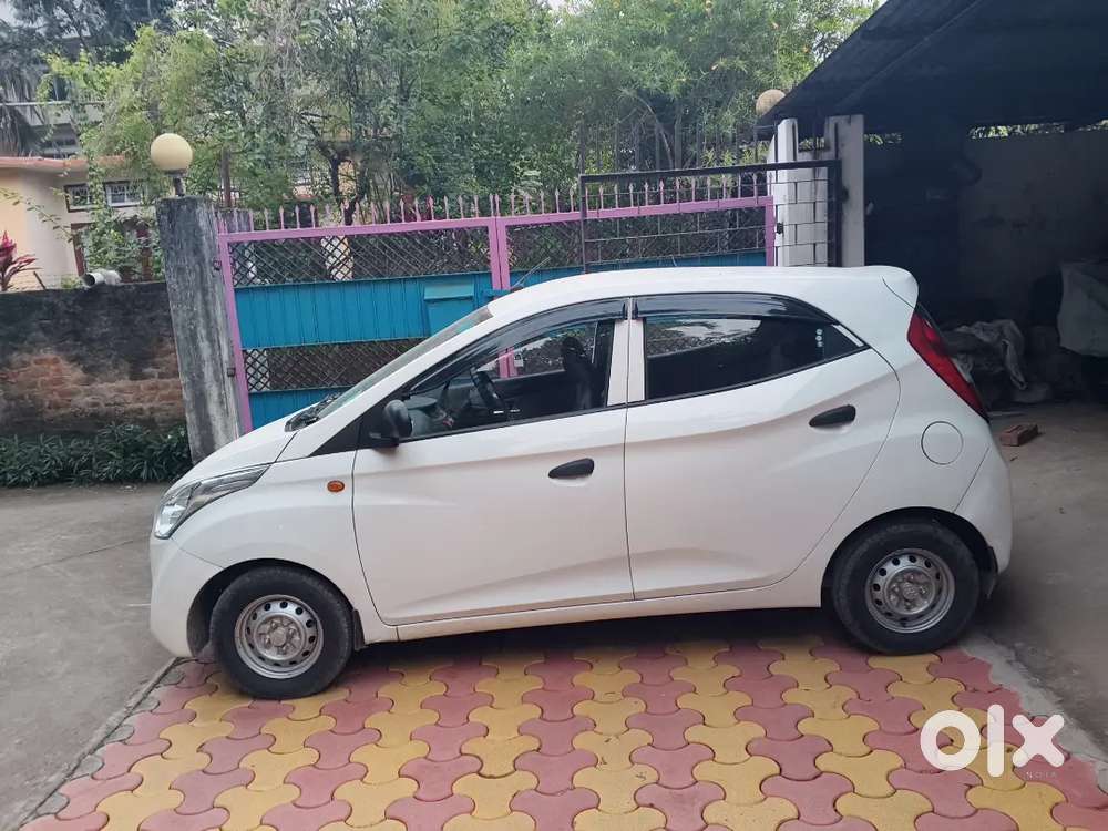 Hyundai Eon 2012 Petrol Well Maintained 22k Kms