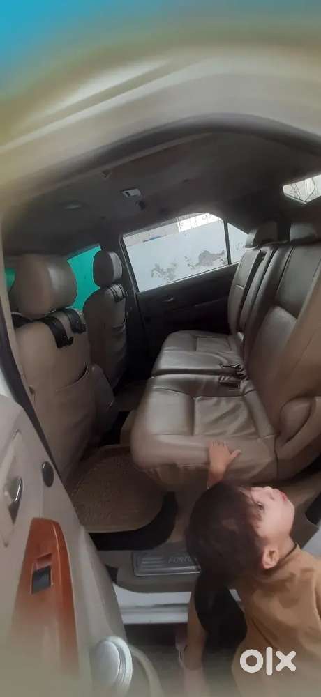 Toyota Fortuner 2011 Diesel 142000 Km Driven ( Vip Number)