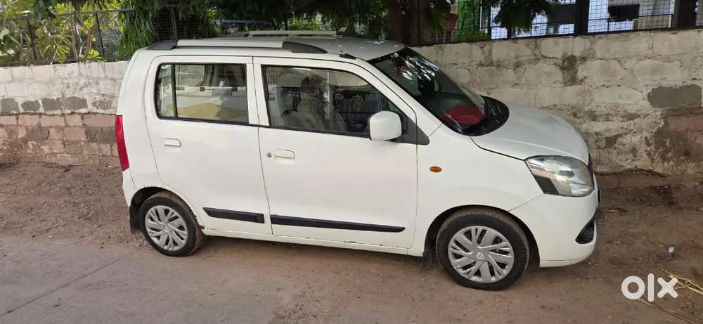 Maruti Suzuki Wagon R 2010 Petrol+cng Good Condition