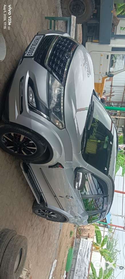 Mahindra Xuv500 W11, 2021, Diesel