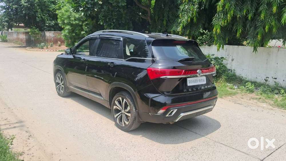 Mg Hector Plus Savvy Pro 1.5 Turbo Petrol Cvt 7 Str, 2023, Petrol