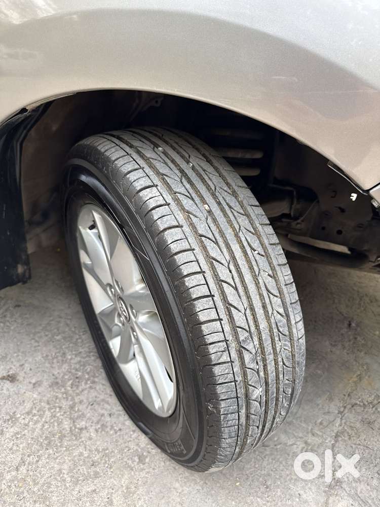 Toyota Innova Crysta 2.4 G Mt, 2016, Diesel