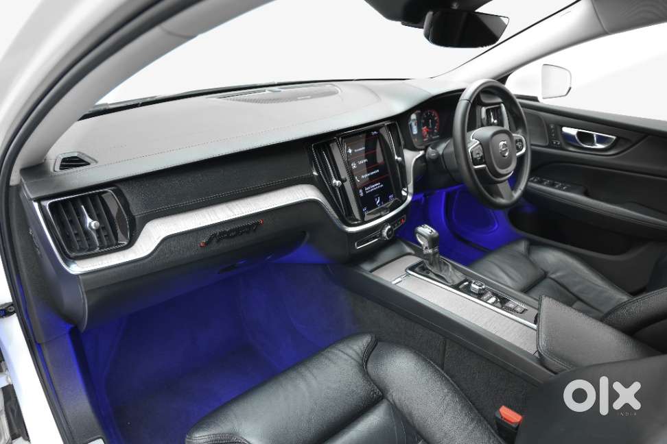 Volvo S60 T4 Inscription, 2021, Petrol