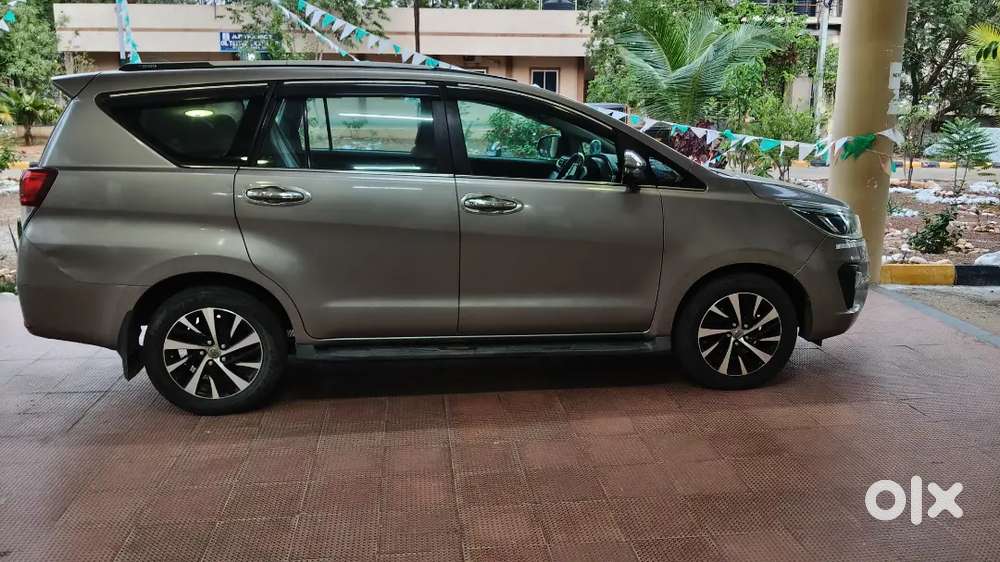 Toyota Innova Crysta 2021 Diesel 170000 Km Driven