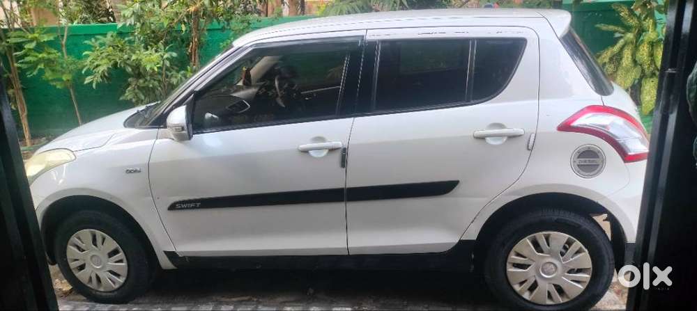 Maruthi Swift Diesel 2015 Fancymilageking 30km In Highways. 4new Tyres