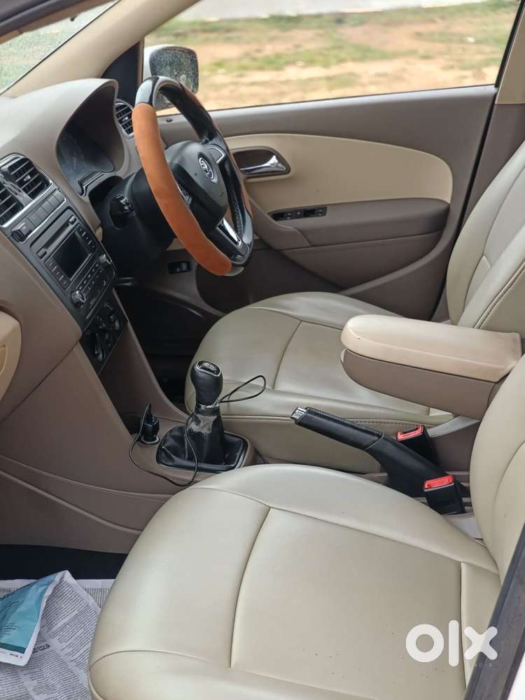 Skoda Rapid 1.5 Tdi Ambition Plus, 2014, Diesel