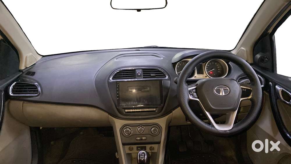 Tata Tiago 1.2 Revotron Xz, 2016, Petrol