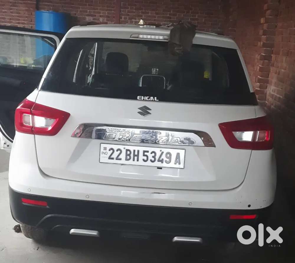 Maruti Brezza Vxi 2022