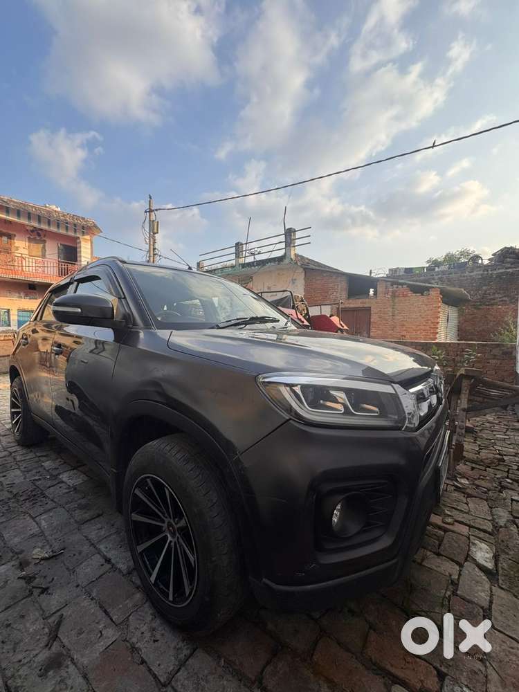 Maruti Suzuki Vitara 1.5 Vxi 2025 Year
