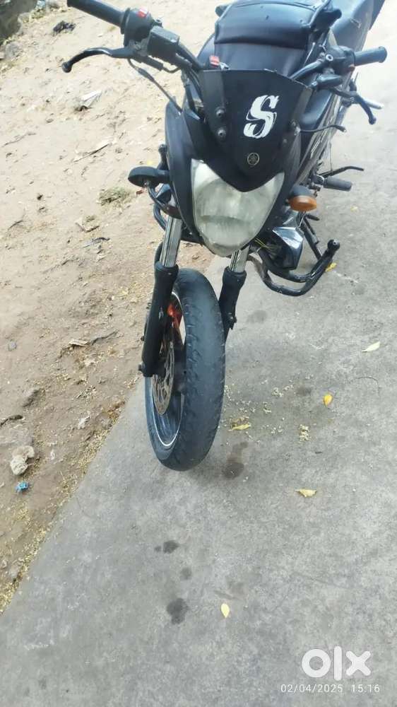 Yamaha FZ FI 2012 bike
