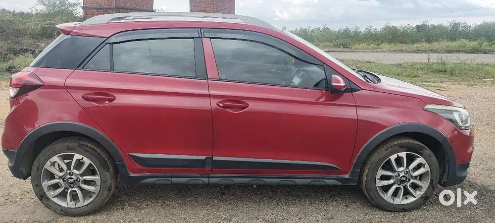 Hyundai I20 Active 2015 Petrol 122000 Km Driven