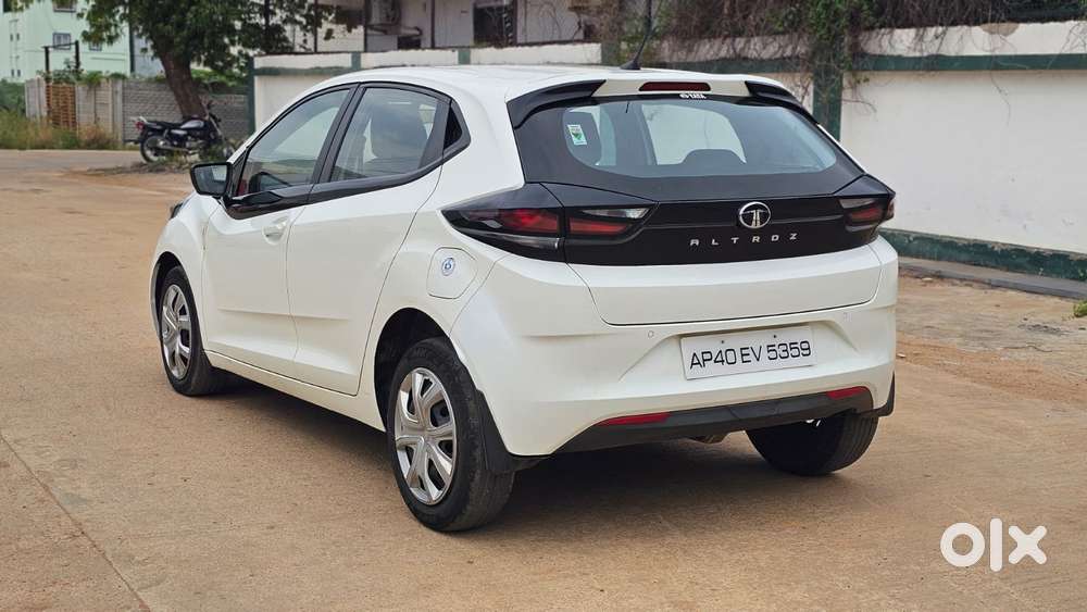Tata Altroz 1.2 Xm Plus, 2024, Diesel