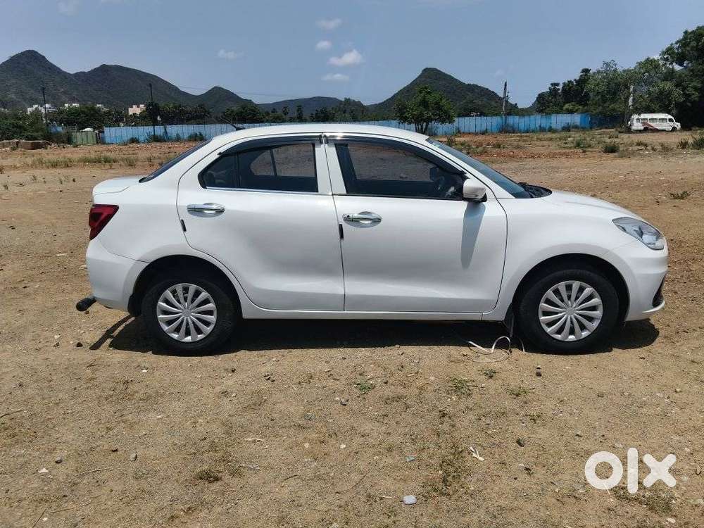 Maruti Suzuki Swift Dzire Vxi Optional, 2021, Petrol