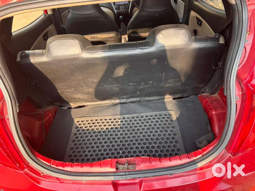 Hyundai Eon 2013 Petrol Well Maintained