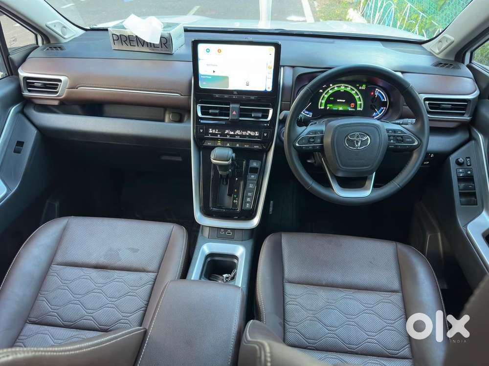 Toyota Innova Crysta [2020-ongoing] 2.4 Zx At 7 Str, 2024, Petrol