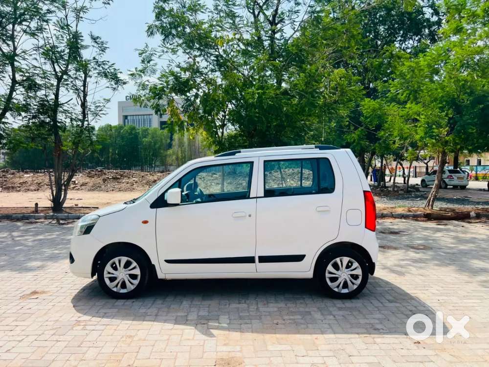 Maruti Suzuki Wagon R Vxi, 2011, Petrol