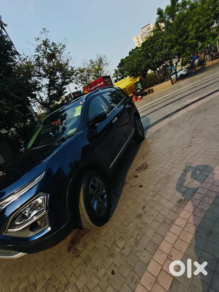 Tata Safari Xt Plus Diesel Manual 2021  72,000 Km  Sunroof