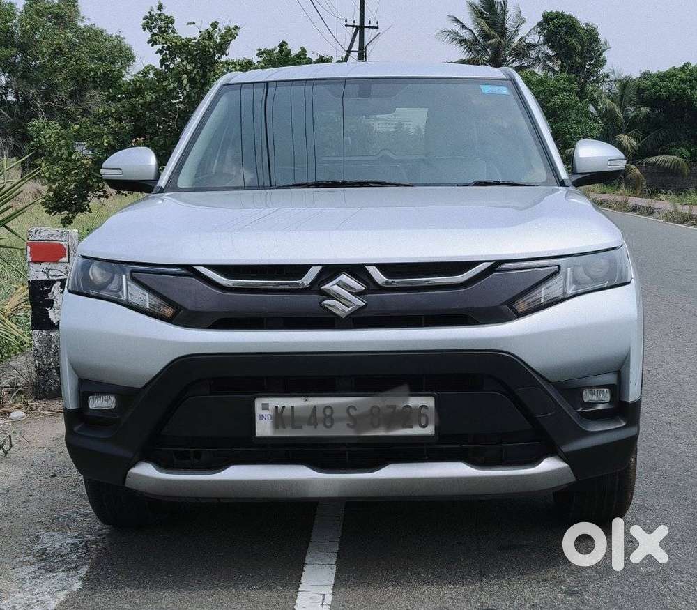 Maruti Suzuki Brezza 1.5 Lxi Smart Hybrid, 2023, Petrol