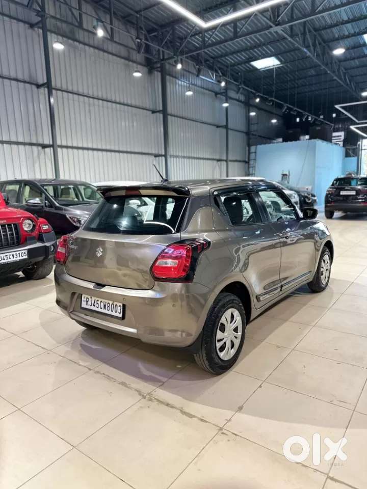 Maruti Suzuki Swift Vxi, 2023, Petrol
