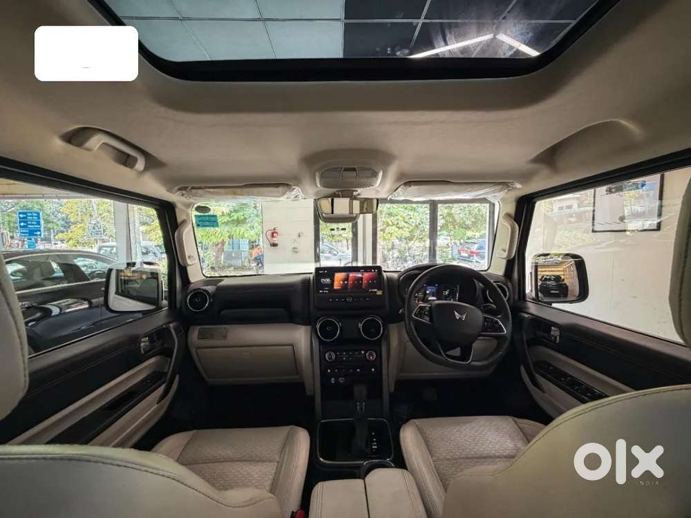 Mahindra Thar Roxx, 2024, Petrol