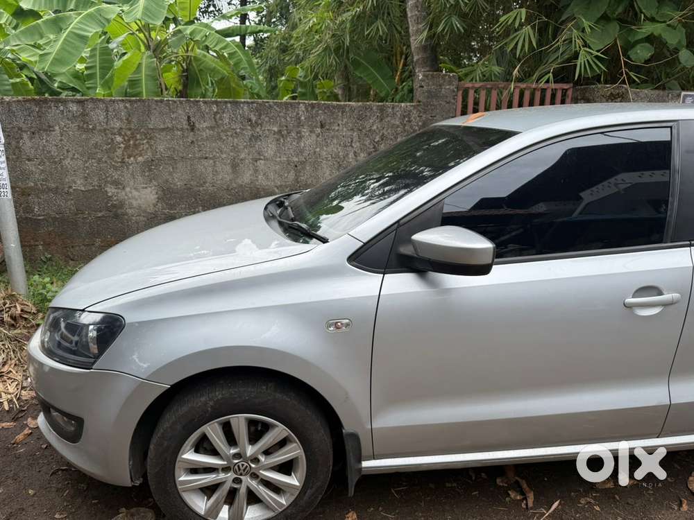 Volkswagen Polo Petrol Highline 2013 Model