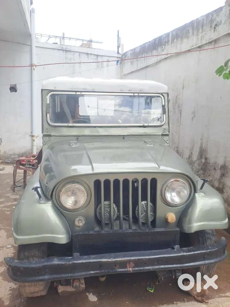 Mahindra Jeep 1988