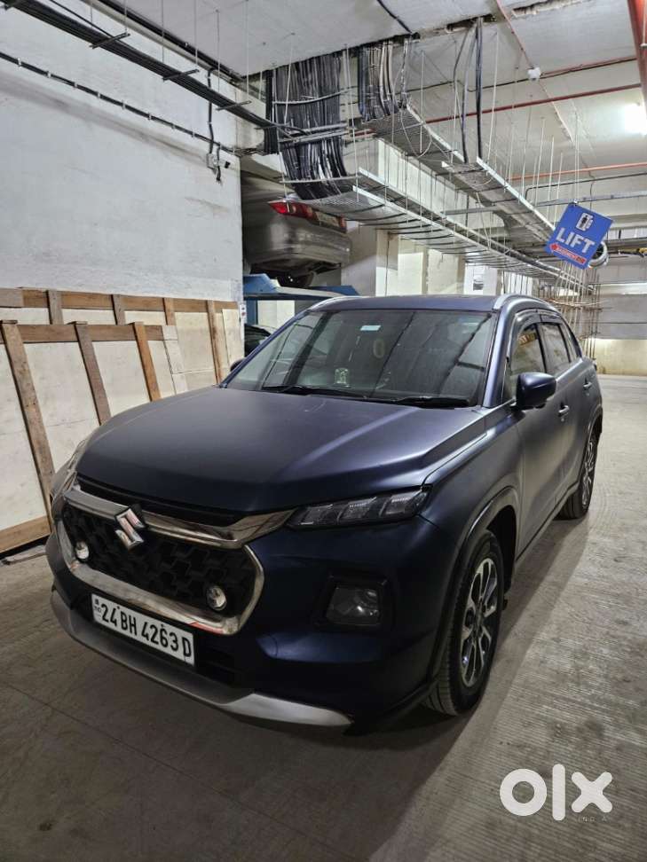 Maruti Suzuki Grand Vitara 1.5 Alpha Plus Intelligent Hybrid Ecvt, 2..