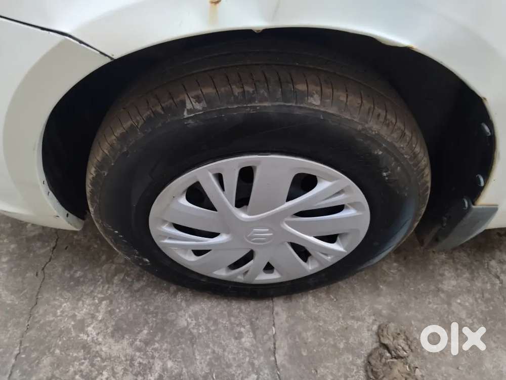 Maruti Suzuki Swift Dzire 2015